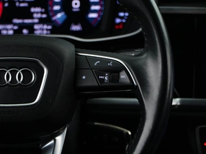 Внедорожник Audi Q3 2019 года, 3749444 рублей, Москва