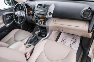 Внедорожник Toyota RAV4 2008 года, 1499000 рублей, Красноярск