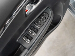 Седан Kia Rio 2020 года, 1640000 рублей, Красноярск
