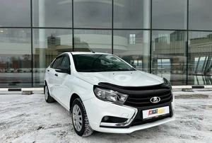 Седан ВАЗ (LADA) Vesta 2021 года, 1000000 рублей, Красноярск