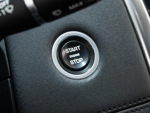 Внедорожник Land Rover Discovery Sport 2021 года, 3998000 рублей, Ставрополь