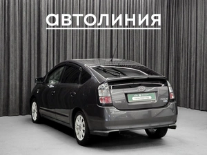 Лифтбек Toyota Prius 2008 года, 699000 рублей, Красноярск
