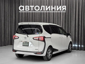 Минивэн Toyota Sienta 2019 года, 1430000 рублей, Ачинск