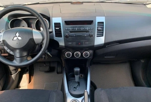 Внедорожник Mitsubishi Outlander 2007 года, 990000 рублей, Солонцы