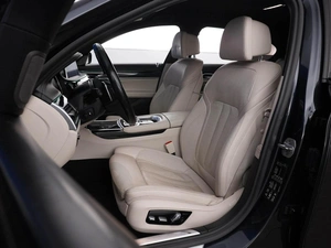 Седан BMW 7 серия 2017 года, 4200055 рублей, Москва