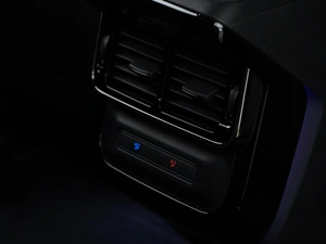 Внедорожник Land Rover Range Rover Evoque 2025 года, 6557055 рублей, Москва