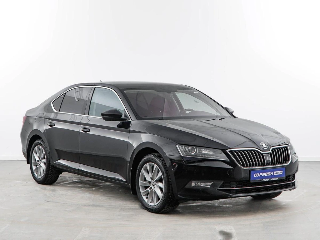 Лифтбек Skoda Superb 2017 года, 2057077 рублей, Москва