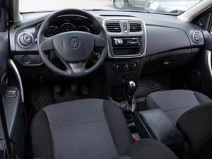 Седан Renault Logan 2015 года, 777000 рублей, Волгоград