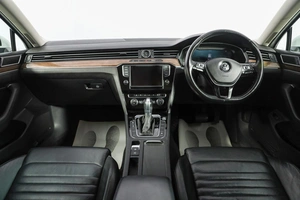 Седан Volkswagen Passat 2016 года, 1899000 рублей, Новосибирск