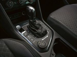 Внедорожник Volkswagen Tiguan 2017 года, 2698000 рублей, Краснодар