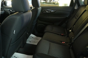Внедорожник Nissan Rogue 2017 года, 1899000 рублей, Омск