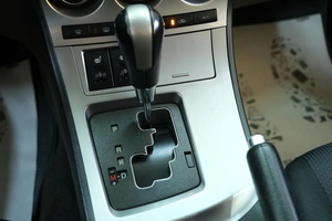 Седан Mazda 3 2011 года, 969000 рублей, Омск
