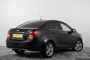 Седан Chevrolet Aveo 2013 года, 919000 рублей, Кемерово