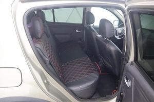 Хэтчбек Renault Sandero 2011 года, 735000 рублей, Орёл