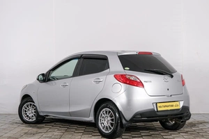 Хетчбэк Mazda Demio 2010 года, 629000 рублей, Красноярск