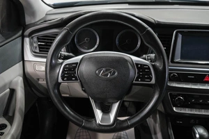 Седан Hyundai Sonata 2017 года, 1499000 рублей, Новокузнецк