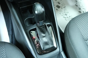 Лифтбек Volkswagen Polo 2021 года, 1699000 рублей, Омск
