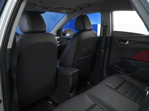 Седан Hyundai Solaris 2020 года, 1729196 рублей, Москва