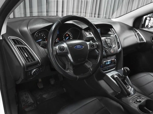 Хетчбэк Ford Focus 2013 года, 869000 рублей, Ставрополь