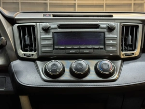 Внедорожник Toyota RAV4 2013 года, 1897000 рублей, Красноярск