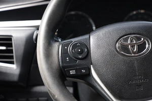 Седан Toyota Corolla 2013 года, 1189000 рублей, Новосибирск