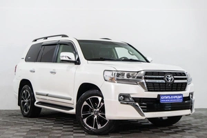 Внедорожник Toyota Land Cruiser 2013 года, 3489000 рублей, Сургут