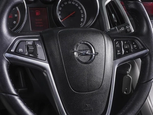 Хетчбэк Opel Astra 2011 года, 780000 рублей, Ростов-на-Дону