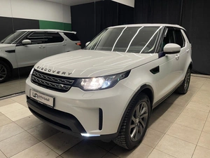 Внедорожник Land Rover Discovery 2017 года, 3900000 рублей, Красноярск