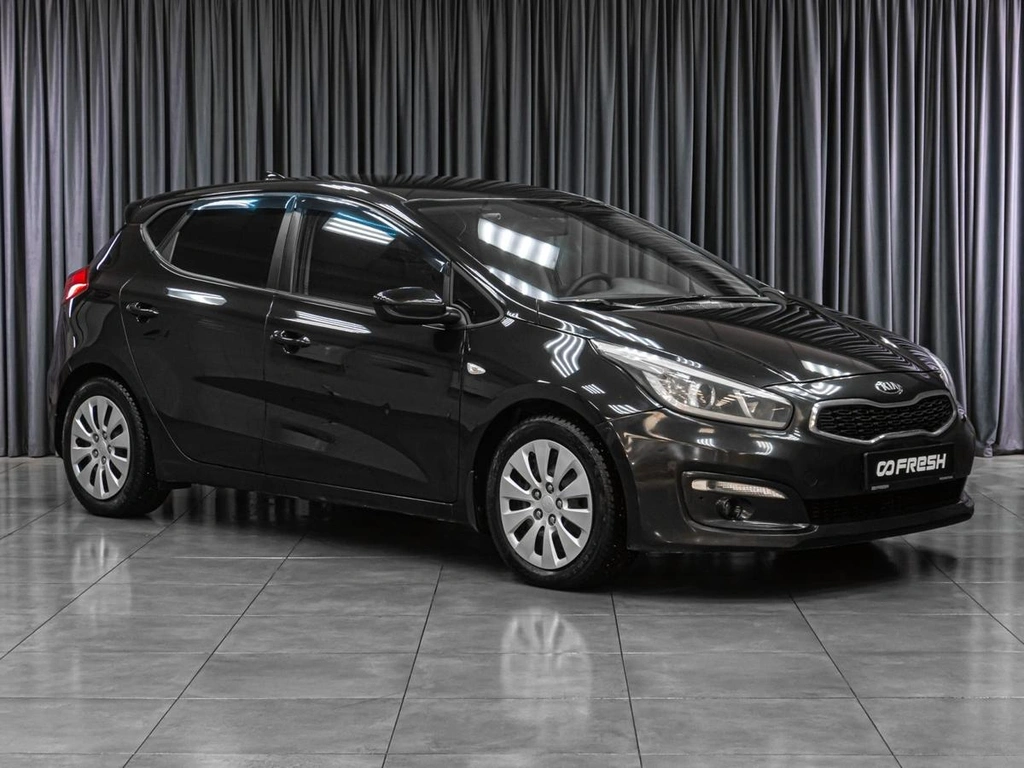 Хетчбэк Kia Ceed 2018 года, 1339000 рублей, Тюмень