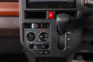 Минивэн Toyota Roomy 2018 года, 1089000 рублей, Тюмень