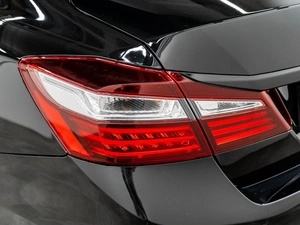 Седан Honda Accord 2017 года, 2100000 рублей, Красноярск