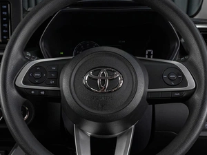 Внедорожник Toyota Raize 2021 года, 2049000 рублей, Тюмень
