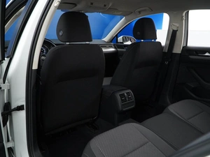 Седан Volkswagen Passat 2018 года, 1598055 рублей, Москва
