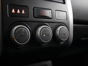 Внедорожник Nissan X-Trail 2014 года, 1360000 рублей, Омск