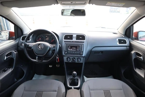 Седан Volkswagen Polo 2016 года, 1090000 рублей, Мирное