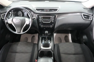 Внедорожник Nissan X-Trail 2018 года, 1799000 рублей, Омск