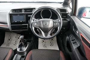 Хетчбэк Honda Fit 2017 года, 1469000 рублей, Красноярск