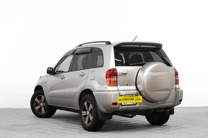 Внедорожник Toyota RAV4 2000 года, 649000 рублей, Барнаул