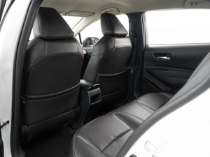 Седан Toyota Corolla 2021 года, 1998999 рублей, Москва