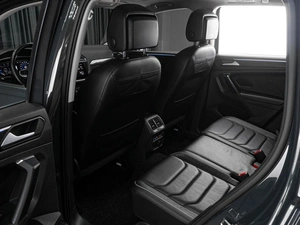 Внедорожник Volkswagen Tiguan 2021 года, 3499000 рублей, Тюмень