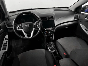 Хетчбэк Hyundai Solaris 2012 года, 698900 рублей, Казань