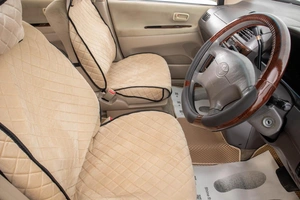 Минивэн Toyota Ipsum 1999 года, 589000 рублей, Барнаул