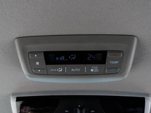 Минивэн Honda Stepwgn Spada 2018 года, 2250000 рублей, Большой Сочи