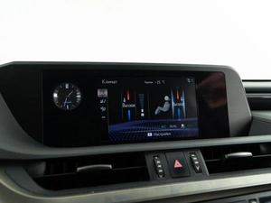Седан Lexus ES 2020 года, 3289050 рублей, Москва