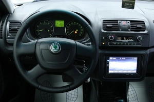 Хетчбэк Skoda Fabia 2013 года, 710000 рублей, Солонцы