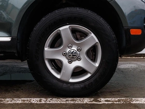 Внедорожник Volkswagen Touareg 2003 года, 1150000 рублей, Большой Сочи