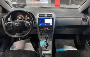 Седан Toyota Corolla 2012 года, 1077000 рублей, Красноярск