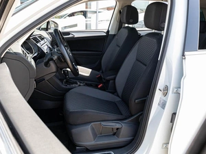 Внедорожник Volkswagen Tiguan 2018 года, 2425000 рублей, Краснодар