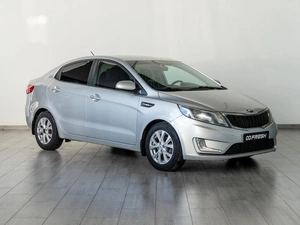 Седан Kia Rio 2013 года, 849000 рублей, Саратов