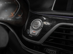 Седан BMW 7 серия 2019 года, 6177000 рублей, Тюмень